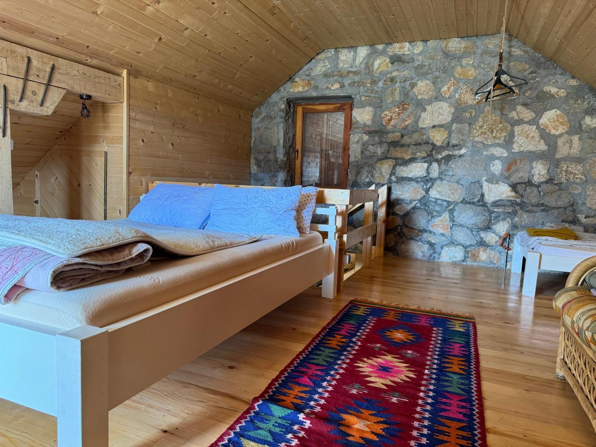 Mountain House Varda Ledenice Ngoại thất bức ảnh